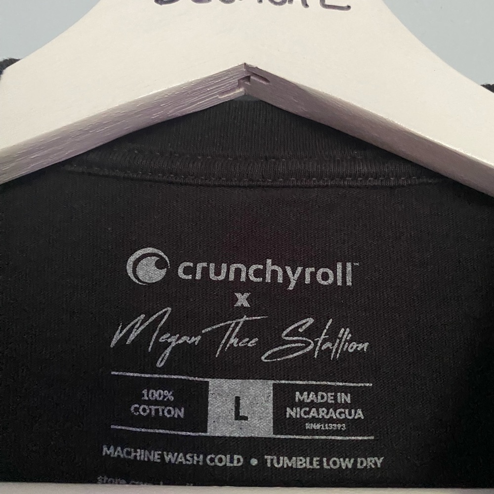 Megan The Stallion x Crunchyroll Tee RARE - Picture 4 of 4